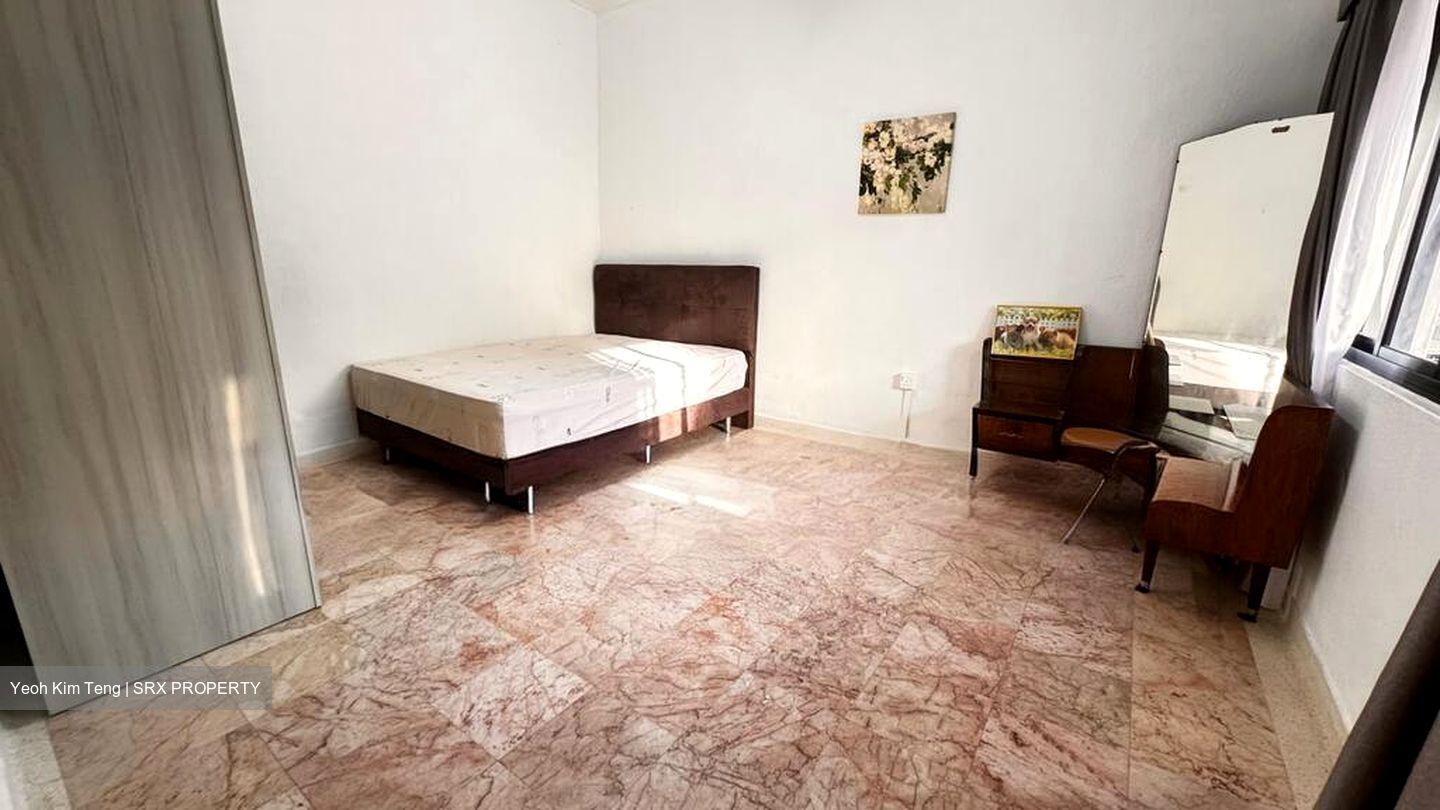 Ceylon Road (D15), Terrace #513839771